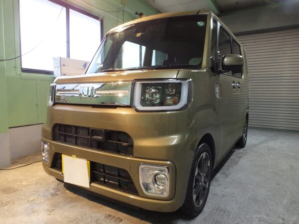 ダイハツ ウェイクのカーフィルム（シルフィード）施工ならＮＳコーポレーションへカーフィルム ゴーストフィルム 自動車スモーク スパッタゴールド通販