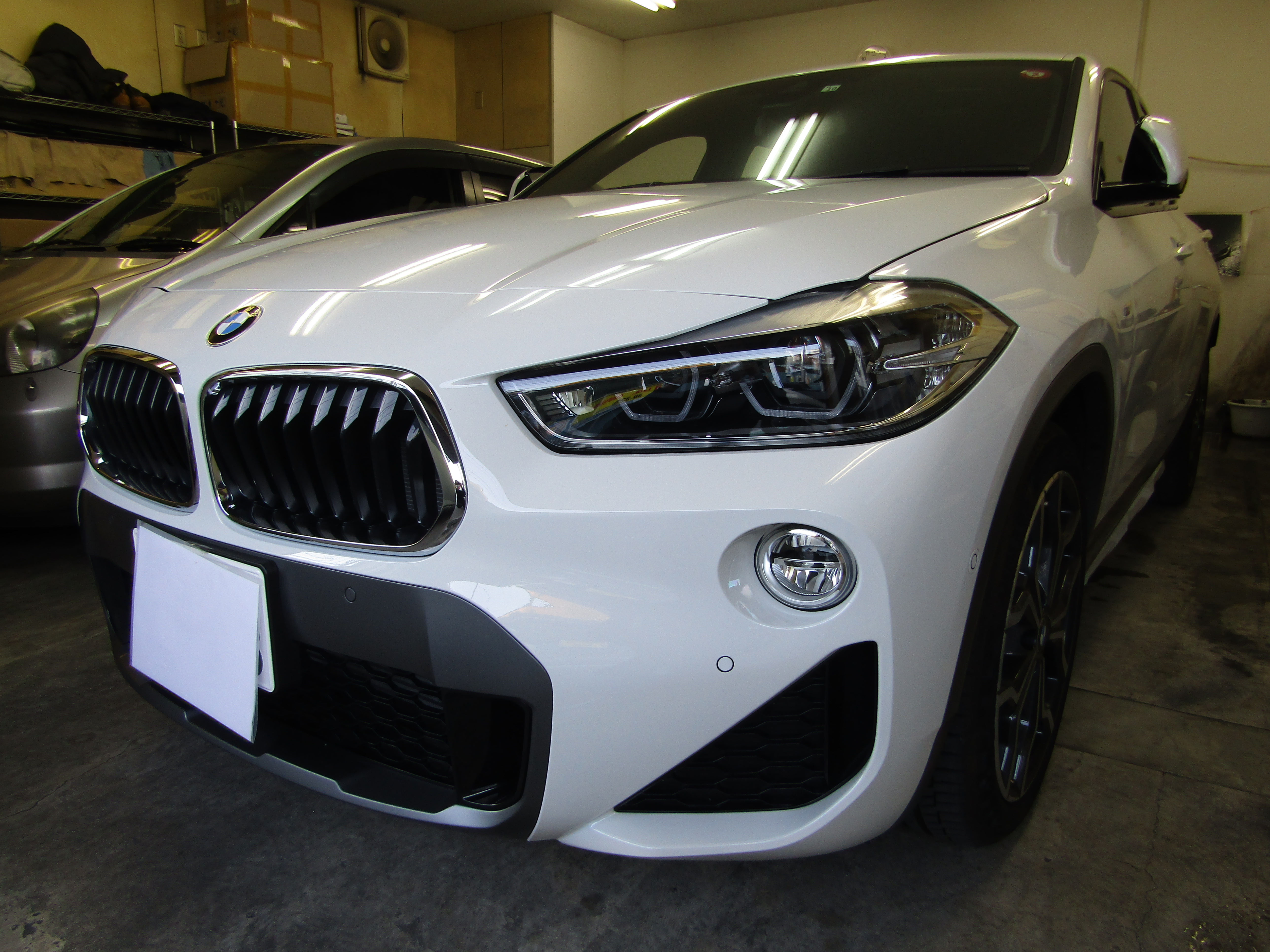 bmw x2yk 高機能断熱カーフィルム 車フィルム シルフィード 施工 bmw x2yk 高機能断熱カーフィルム 車フィルム シルフィード 施工